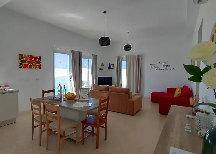 La Asomada, فيلة بلايا بلانكا